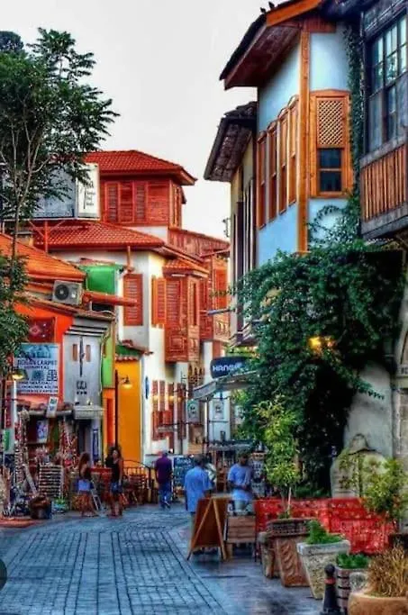 Antalya'Nin Kalbindeki Huzur Apartman